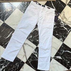 34 Heritage White Men's Straight Jeans